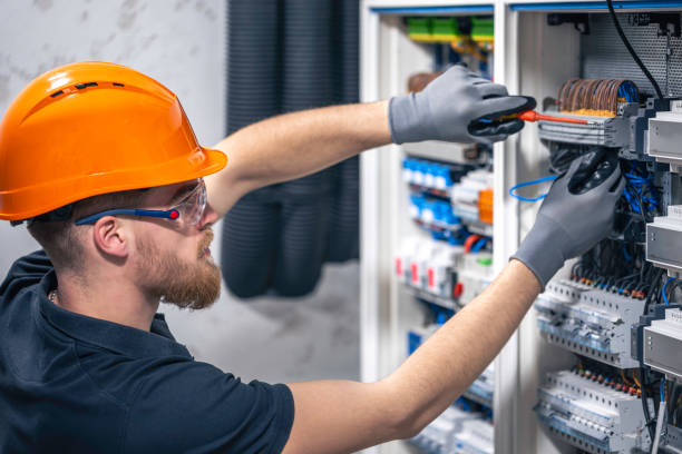 Best Electrical Contractors for Businesses  in Lower Grand Lagoon, FL